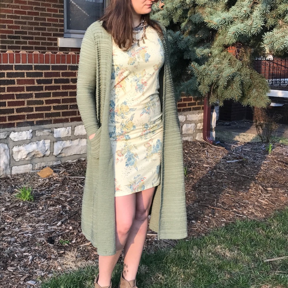 LuLaRoe Julia medium, major unicorn